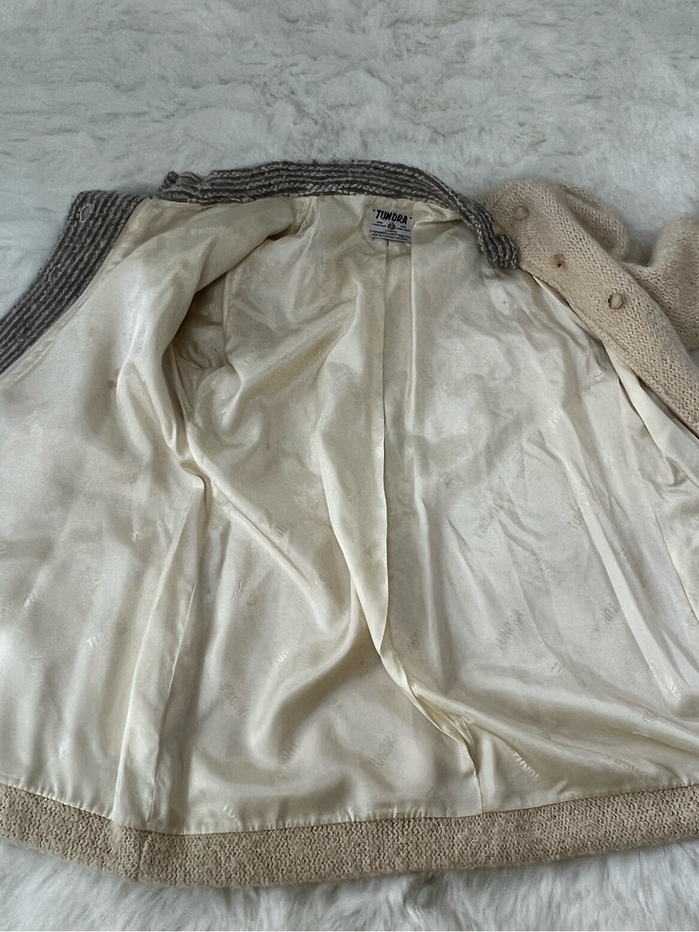 Pure Virgin Wool Tundra Jacket Made in Canada ,Vintage Ivory Jacket with Gray - Picture 8 of 13